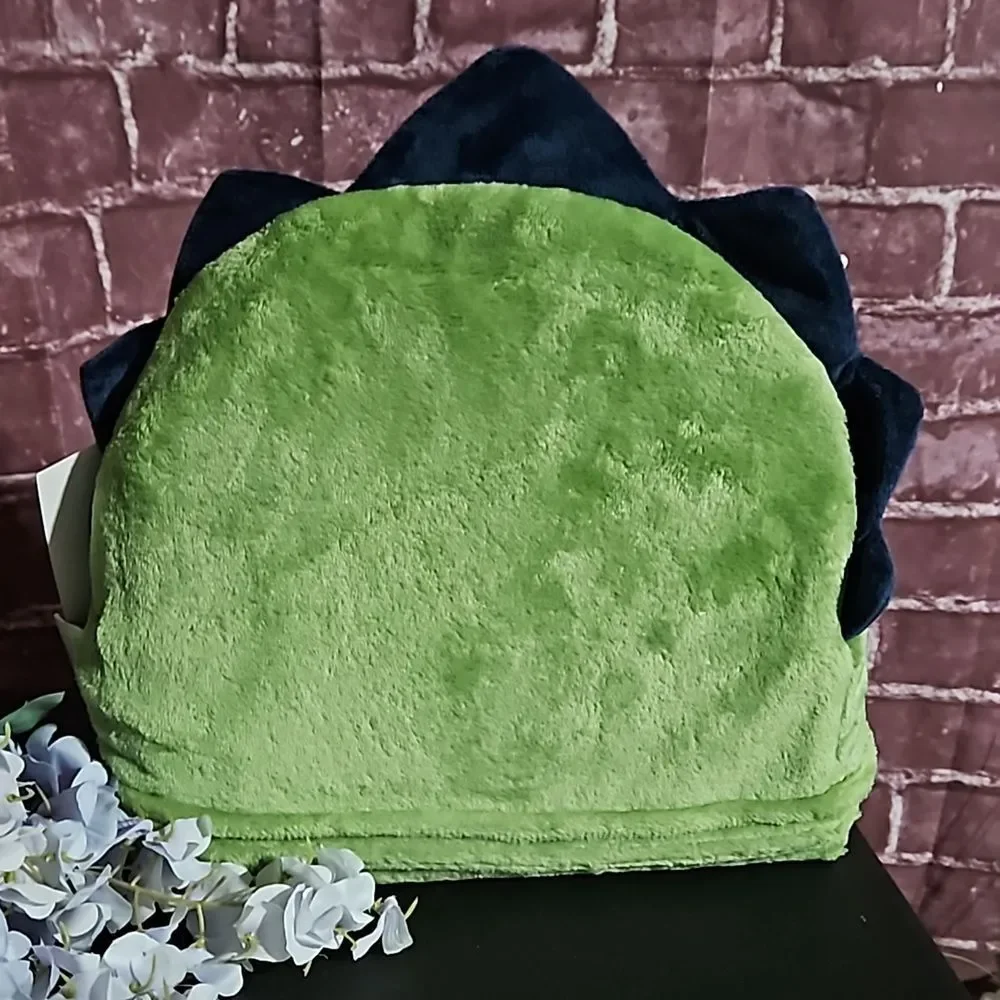 Your Zone 🎁 Glow in the Dark Dino Throw Blanket NWOT